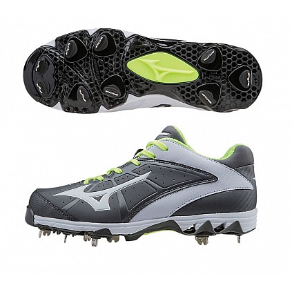 Mizuno 9-Spike Swift 4 Low Women: Grey