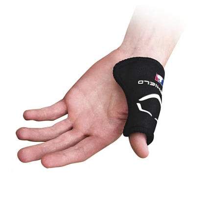 Evoshield Catchers Thumb Guard, Black